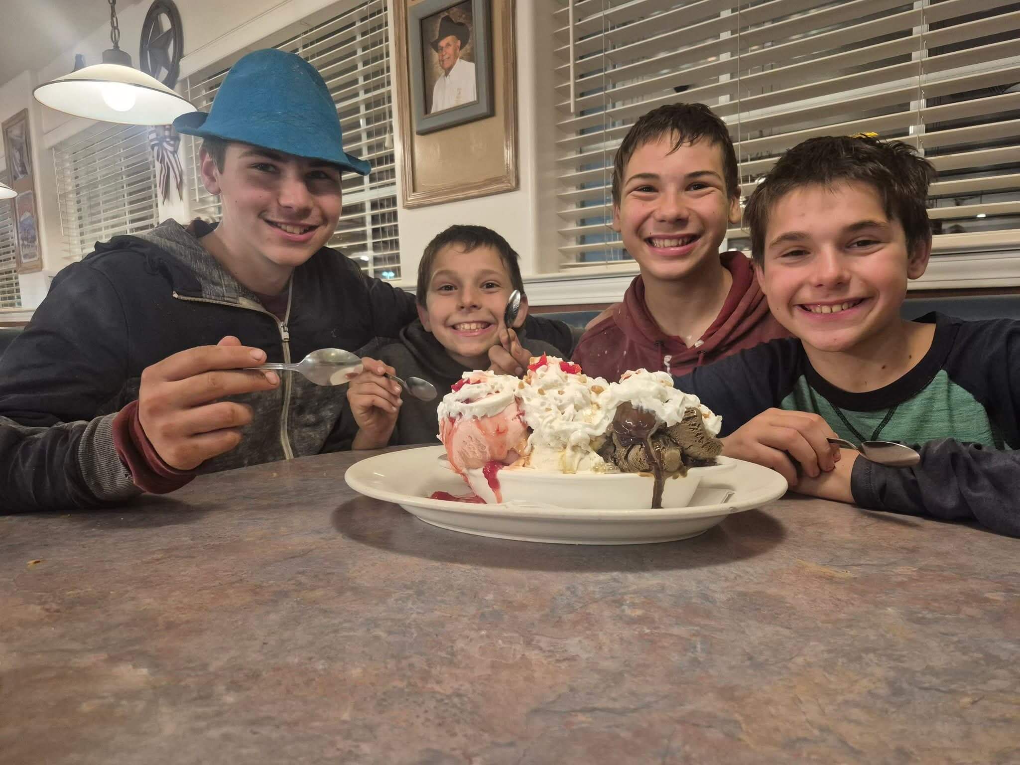 banana split